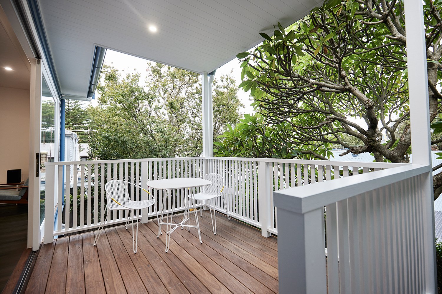 ___Q2A7234 London Deck and Back Yard